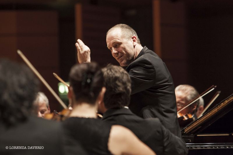 CASALPUSTERLENGO – Pianoforte concertatore: Alexander Lonquich