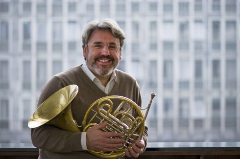 Direttore: Dawid Runtz, corno: Radovan Vlatković <br>Orchestra Filarmonica di Zagabria