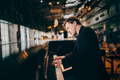 Filippo Gorini, giovane stella italiana del pianismo internazionale torna per 80a stagione dei Pomeriggi Musicali
