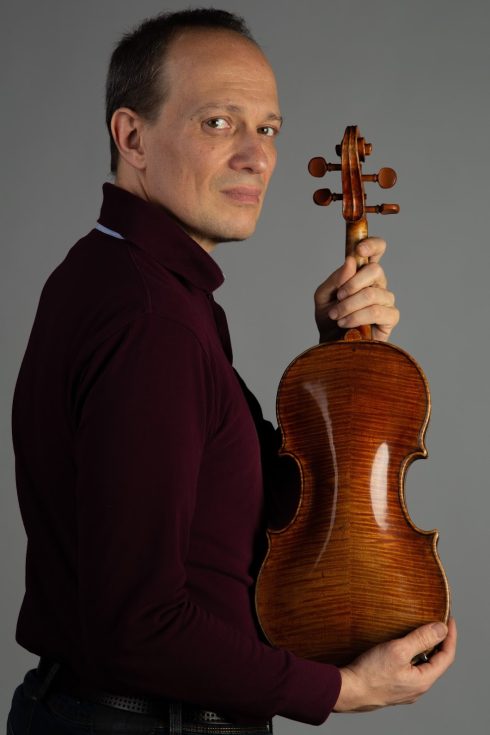 <em>In anteprima</em> – Direttore: Stefano Montanari, violino: Francesco Manara