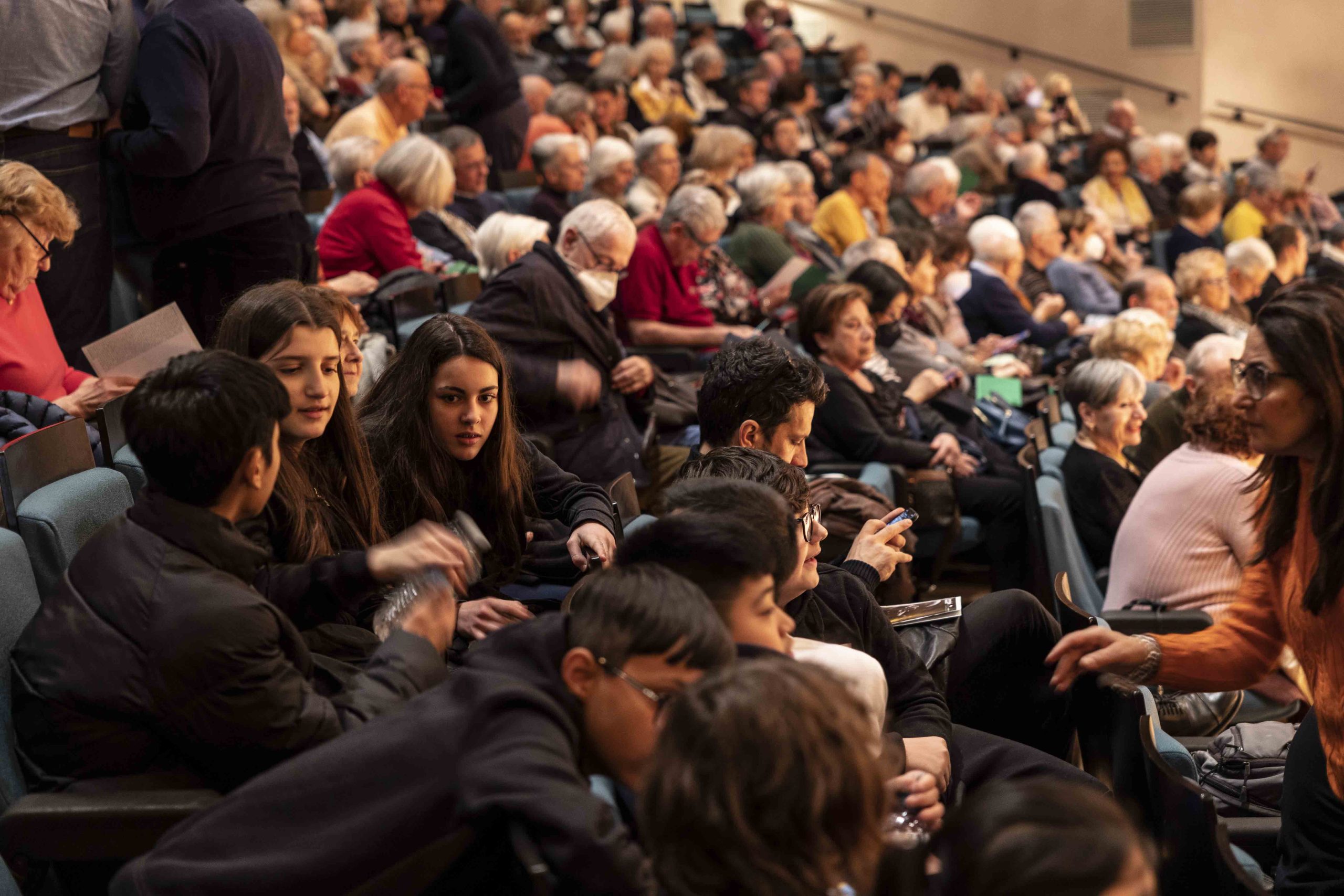 Pianoforte concertatore: Alexander Lonquich<br>Prova aperta per le scuole